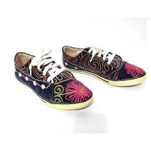 VTG Bohemian Embroidered Unique Retro Brightly Colored Lace Up Sneakers Size 6